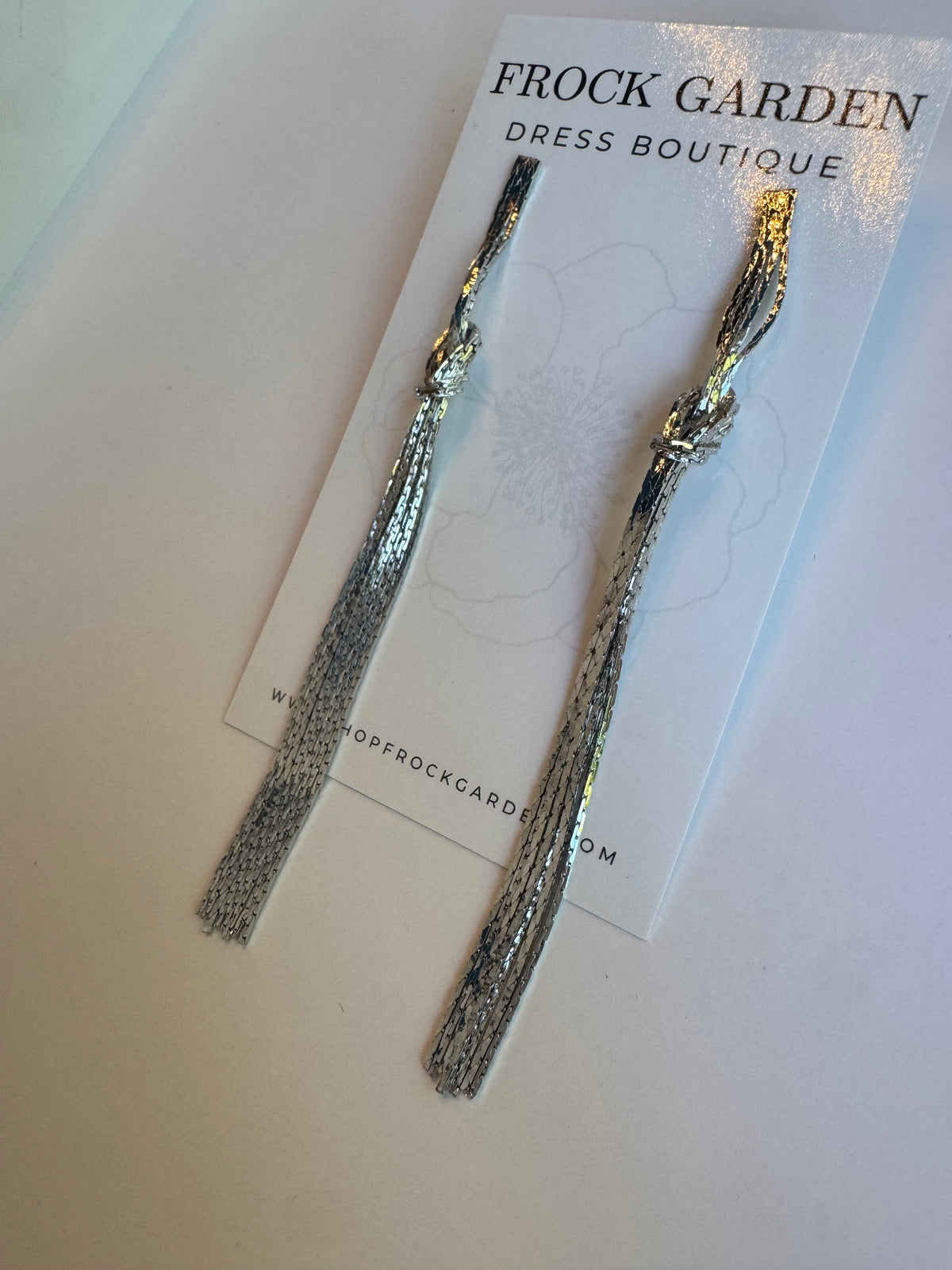 Tie Tassel Chain Earring