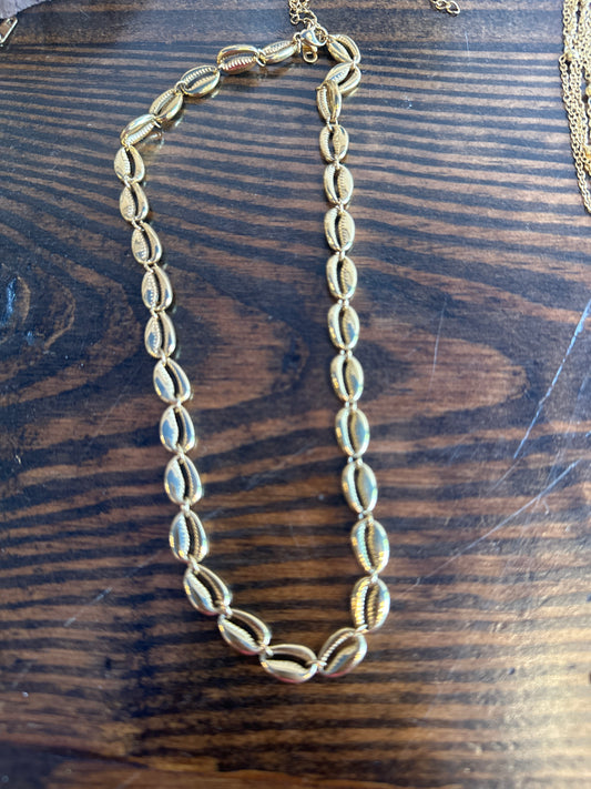 Gold Seashell Necklace
