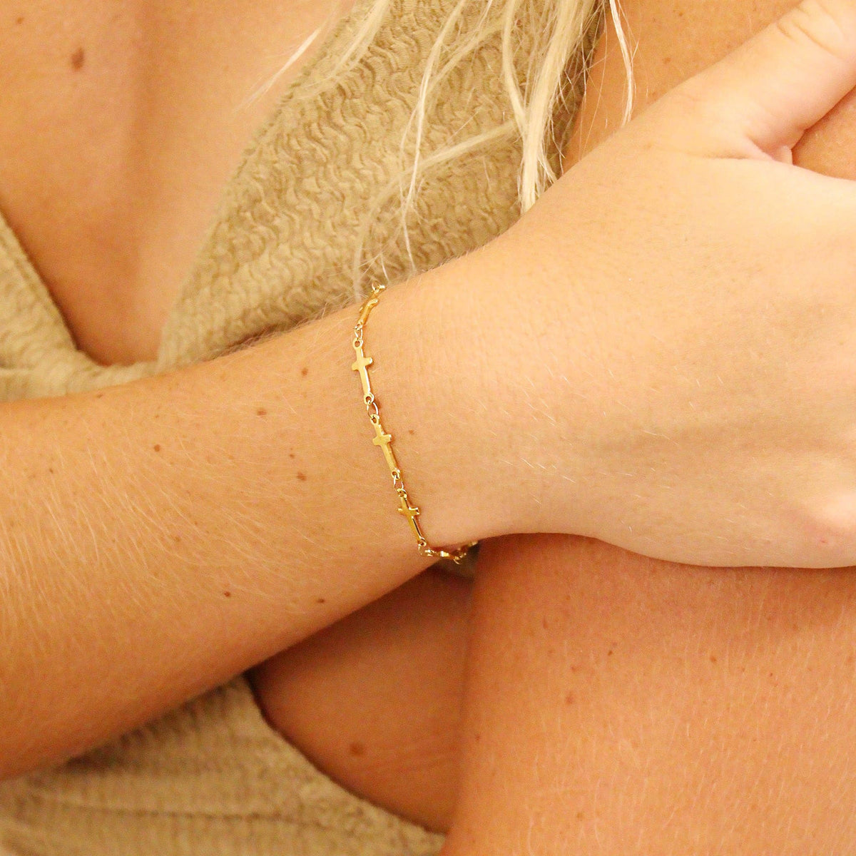 18K Gold Stainless Steel Cross Chain Bracelet