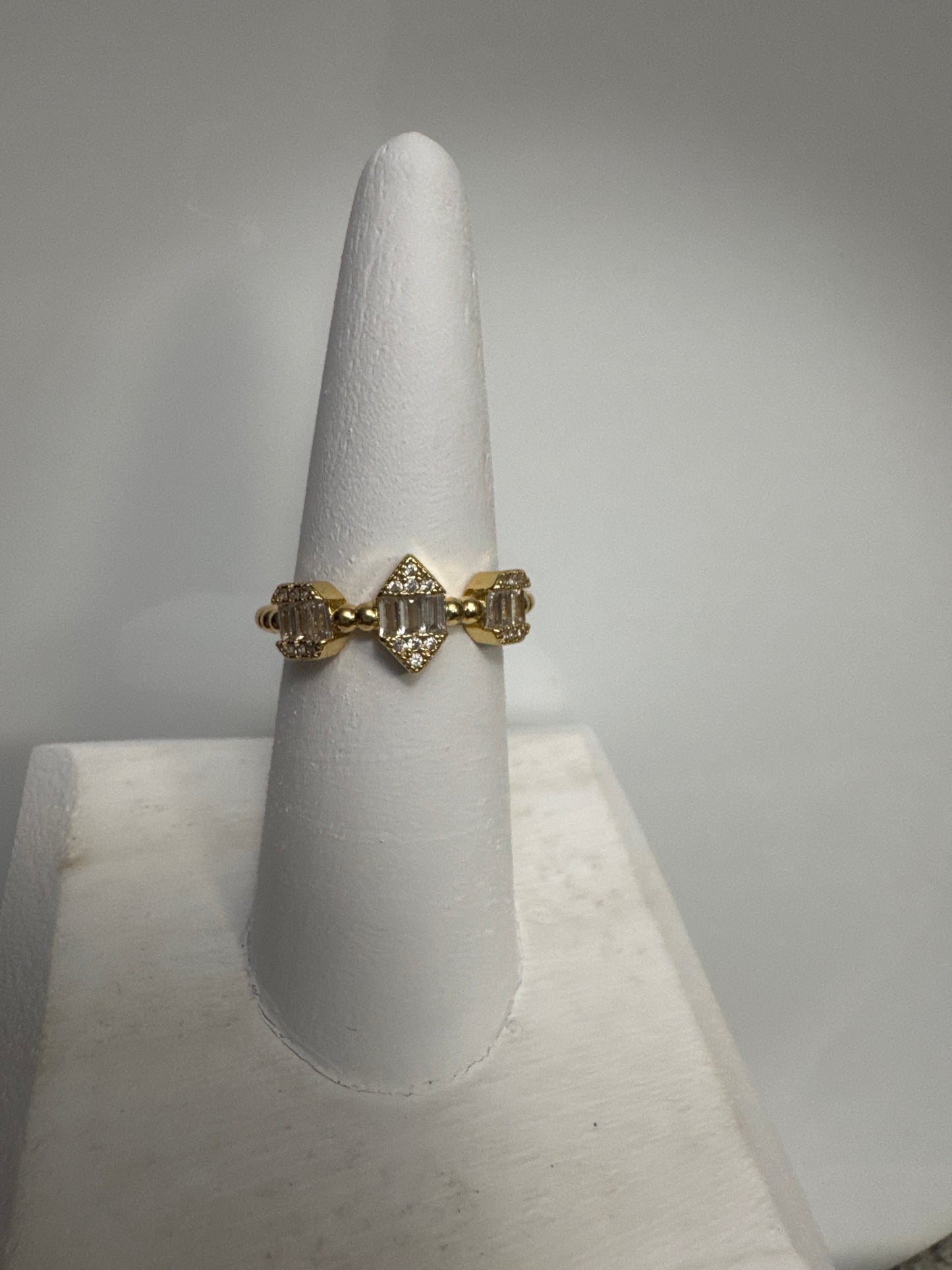 WR Diamond Vintage Ring