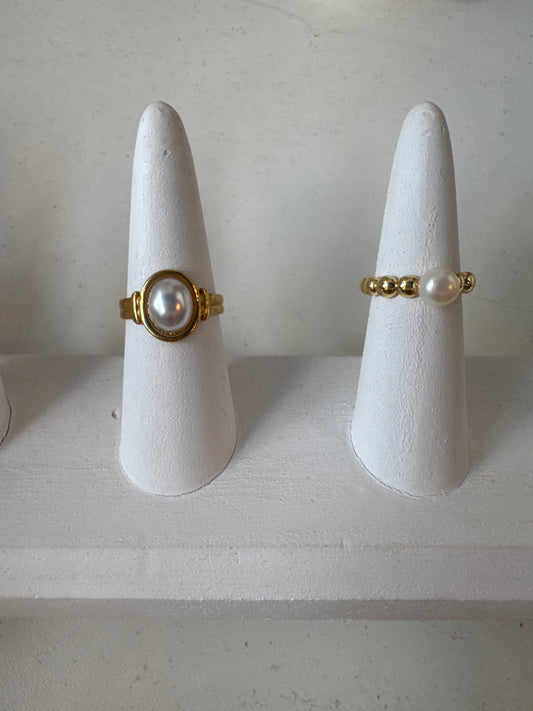 WR pearl Ring
