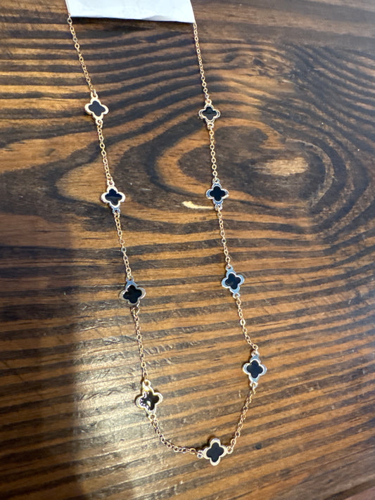 Mini Clover Necklace