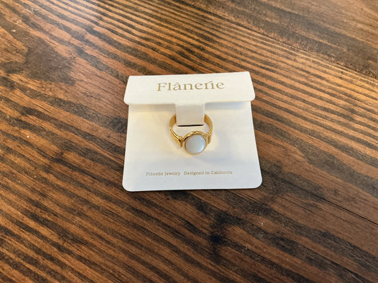 WR pearl Ring